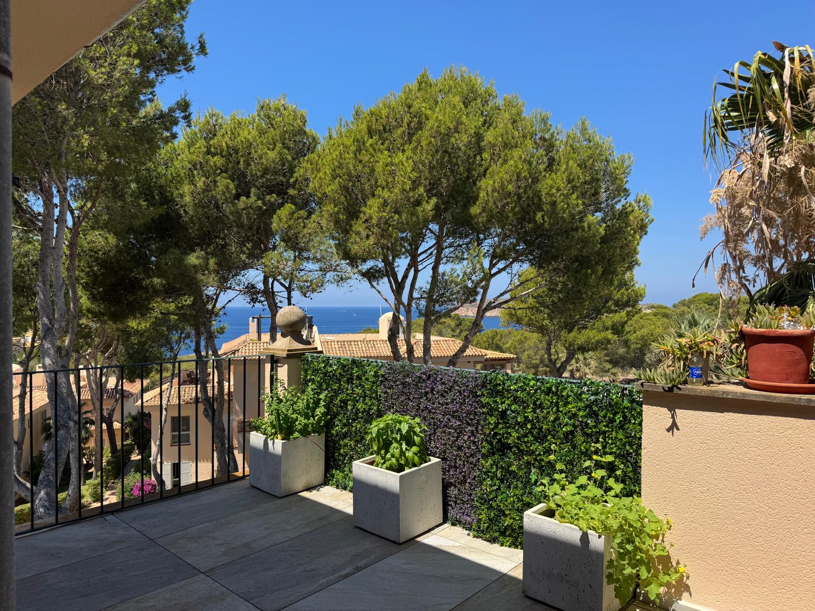 Penthouse in Santa Ponsa with sea view