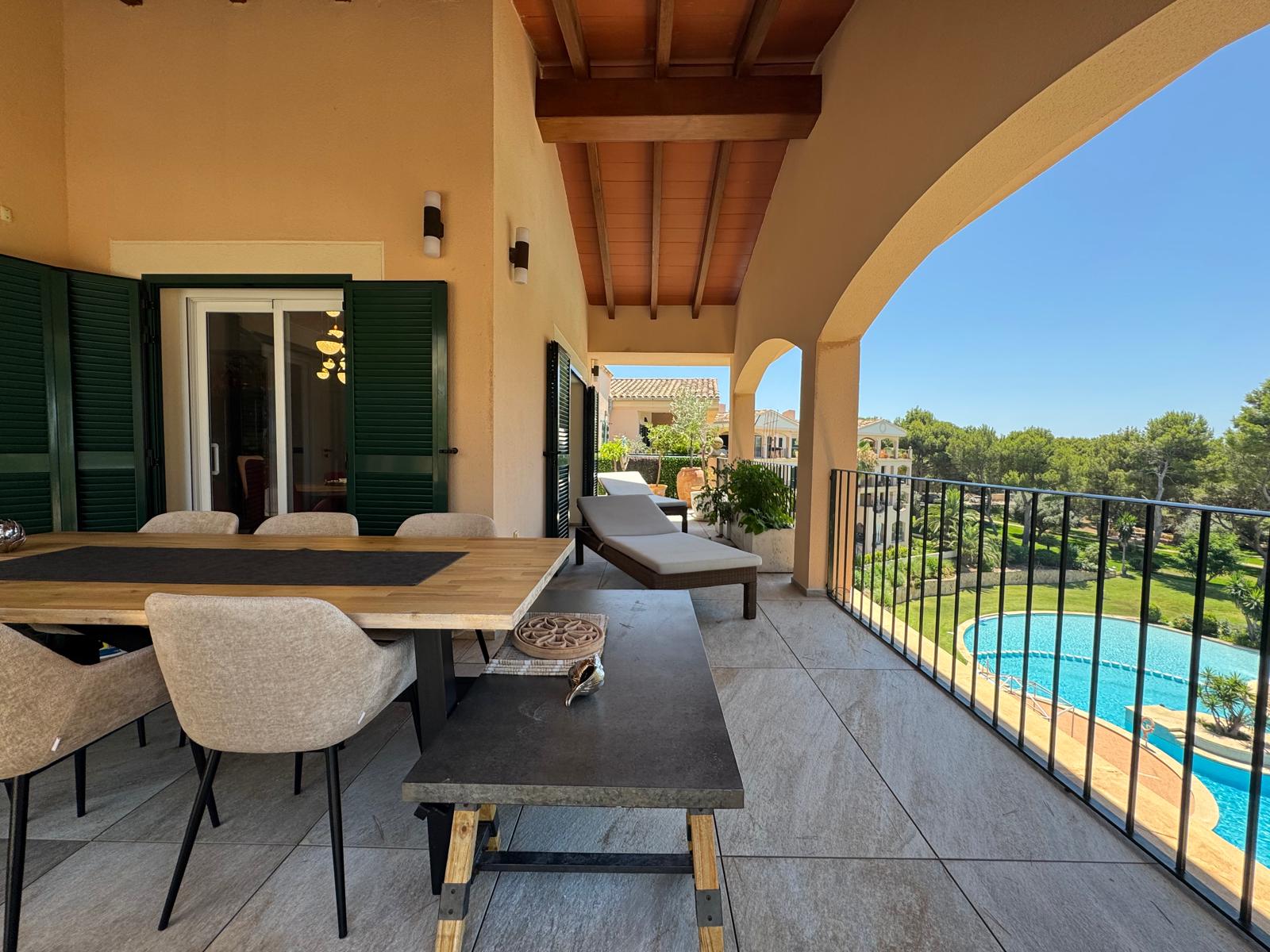 Penthouse in Santa Ponsa with sea view