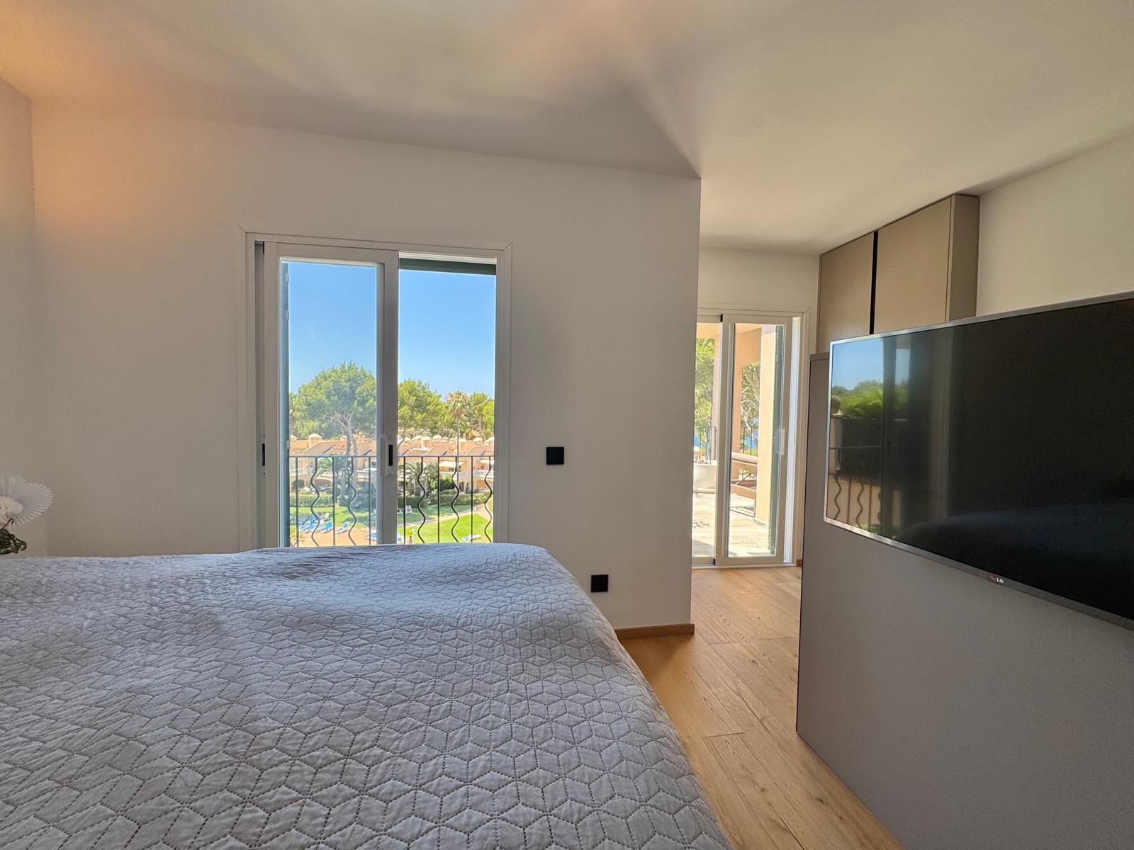 Penthouse in Santa Ponsa with sea view